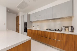 Design Villa, 3 Bedrooms, Private Pool, Pool View | Private kitchen | Electric kettle, dining tables - Modern 3BR Villa Kaimana Private Pool (Thep Krasattri)