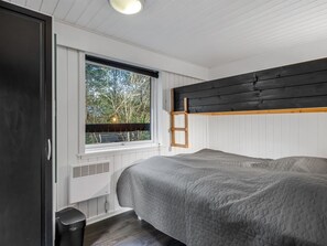 3 soverom og internettilgang