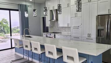 Microwave, oven, stovetop, dishwasher