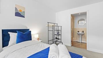 2 Schlafzimmer, Bügeleisen/Bügelbrett, Internetzugang, Bettwäsche