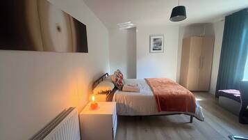 1 bedroom, Internet, bed sheets