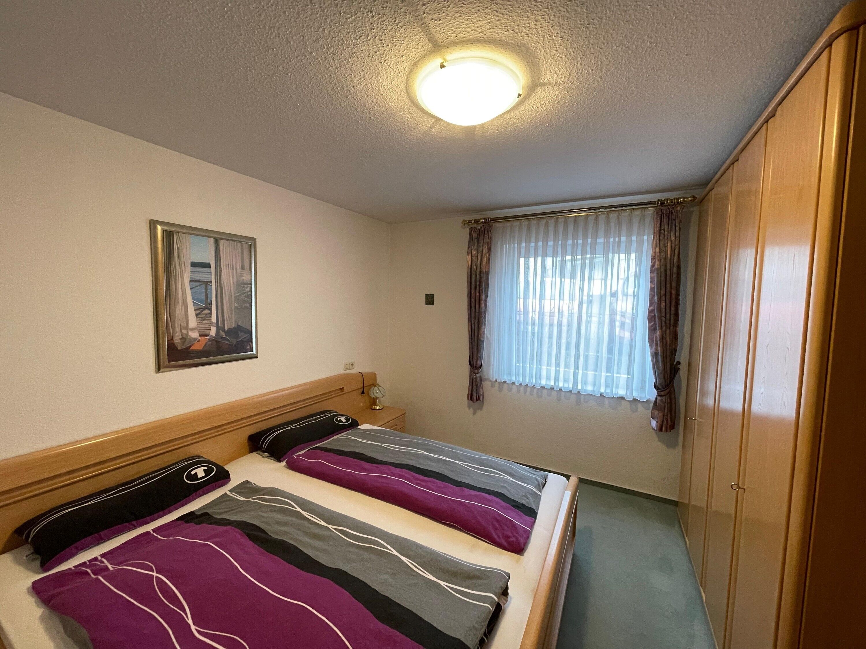 2 Schlafzimmer, Bügeleisen/Bügelbrett, Bettwäsche