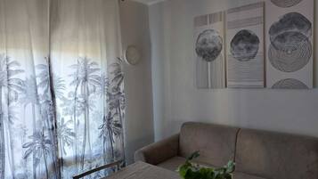 Apartment, 2 Schlafzimmer, Balkon | Innenbereich