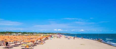 Apartment, 2 Schlafzimmer, Balkon | Strand