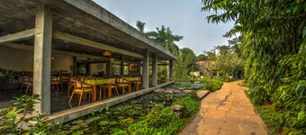 Sanctuary Amaidiyana CGH Earth
