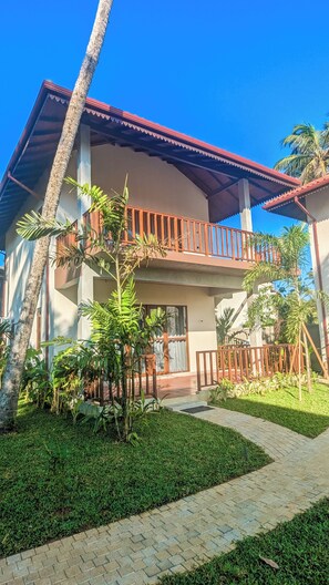 Front of property - Arinna Beach Resort (Tangalle)