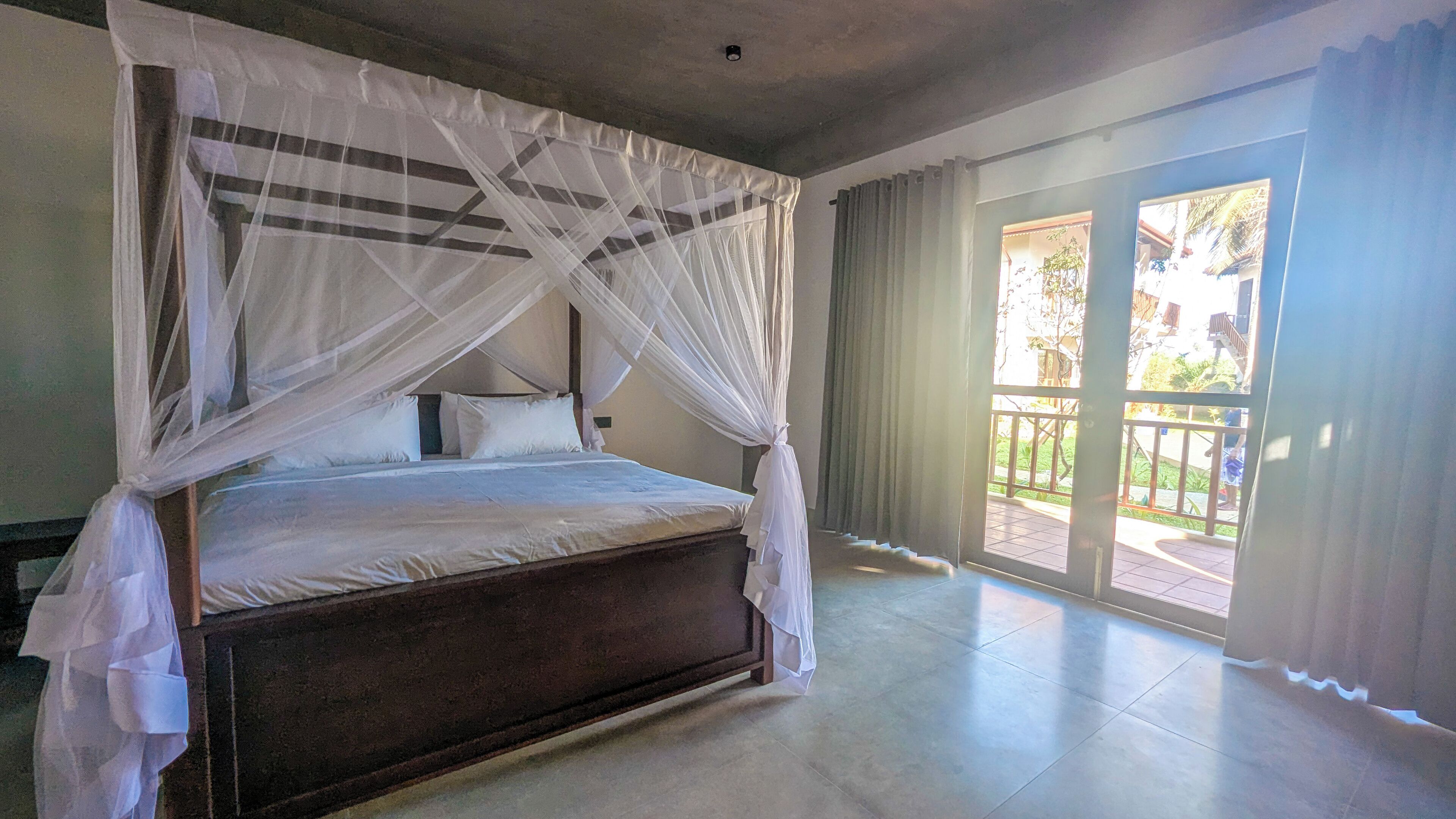 Deluxe Double Room, Balcony, Sea View | In-room safe, desk, laptop workspace, iron/ironing board