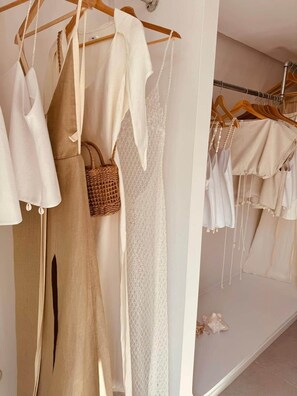 Miscellaneous - Olivier (Cannes)