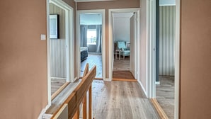 Unclassified image, 2 of 28, button - Awesome home in Harøya (Harøya)