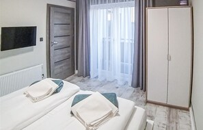 1 bedroom, travel cot, free WiFi - 1 bedroom cozy apartment in Leba (Leba)