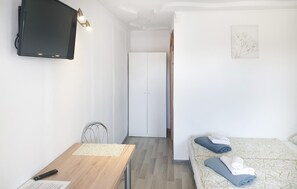 1 soverom, reiseseng for barn og wi-fi (inkludert)