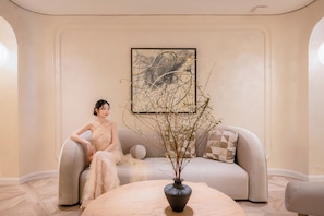 Quầy tiếp tân