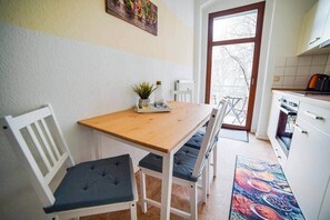 Dining - FullHouse | Chemnitz | M45 Kolibri | 2 Bedroom (Chemnitz)