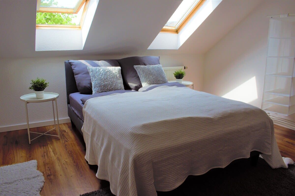 2 bedrooms, WiFi, bed sheets