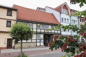 Exterior - ★ FULL HOUSE Studios | Royal Deluxe Apartment ★ (Eisenach)