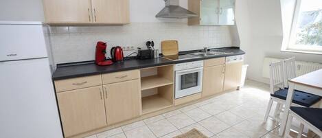 冰箱、烤箱、炉灶、洗碗机