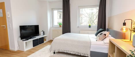 2 bedrooms, WiFi, bed sheets