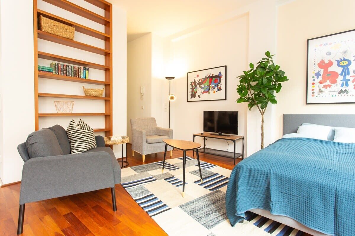 2 soverom, strykejern/-brett, wi-fi og sengetøy