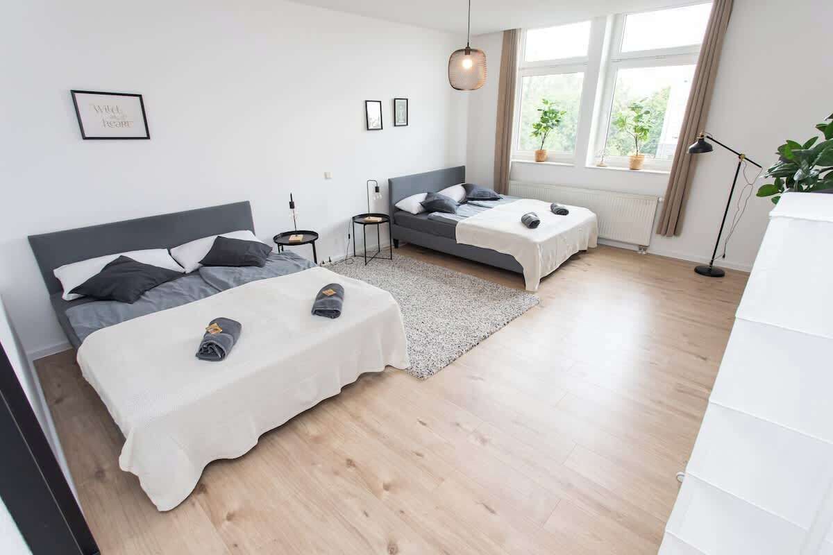 2 bedrooms, WiFi, bed sheets