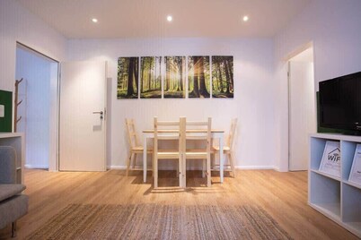 FullHouse | Halle | F38 Forest Apartment