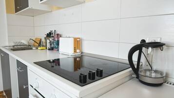 Mikrowelle, Kochgeschirr/Geschirr/Besteck