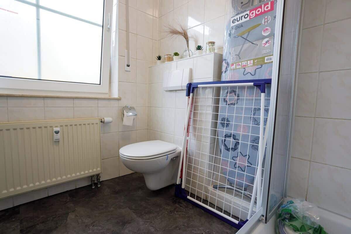 Douche, sèche-cheveux