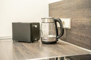 Kaffee und/oder Kaffeemaschine