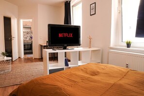 1 bedroom, WiFi - FullHouse | Halle | T28 Tiger Apt. (Halle (Saale))