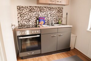 Mikrowelle, Kochgeschirr/Geschirr/Besteck