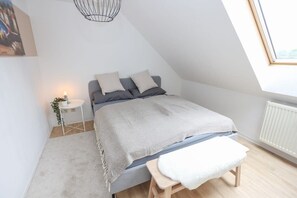 1 habitación y ropa de cama 