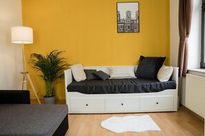 TV - FullHouse | Halle | T29 Comfort | 2 Bedroom (Halle (Saale))