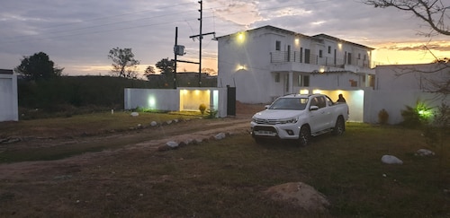 Tsamatiku Guesthouse