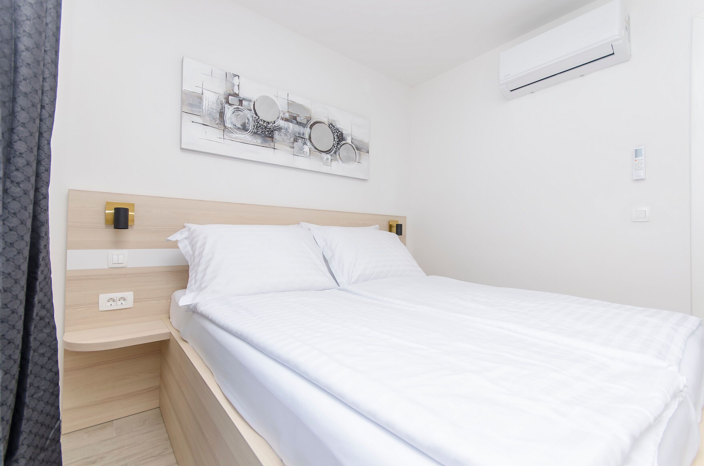 Apartment (A1) | In-room safe, iron/ironing board, free WiFi