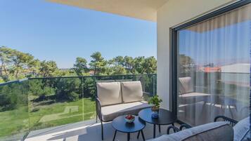 Huoneisto (A3) | Parveke