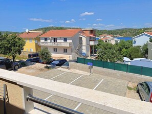 Apartment (A2) | Parking - Apartments Neda (Rogoznica)