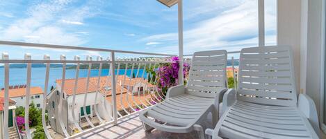 Studio (A3) | Enceinte de lâhĂ©bergement