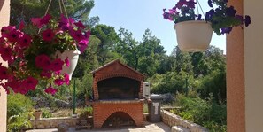 BBQ/picnic area - Apartment Marasovic (Pirovac)