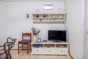 Huoneisto (A1) | Ruokailu