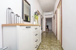 Huoneisto (A1) | Käytävä