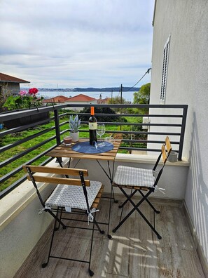 Phòng (S1) | Ban công