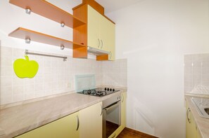 Apartment (A1) | Private kitchen - Apartments Mrvelj (Jelsa)