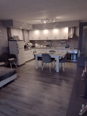 Apartment (A1) | Private kitchen - Apartment Amare (Sibenik)