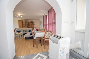 Apartment (A3) | Speisen