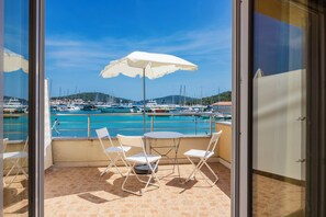 Studio (A2) | Vue sur l’eau