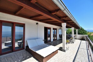 Terrace/patio - Apartment Lokva (Lovran)