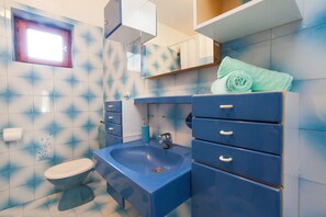 Bathroom - Apartment Colorful (Smokvica)