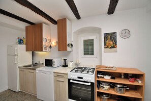 Apartment (A1) | Private kitchen - Apartment Gaspar (Mali Losinj)