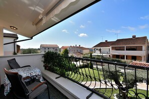 Studio (A1) | Balcony - Apartment Tessa (Rovinj)