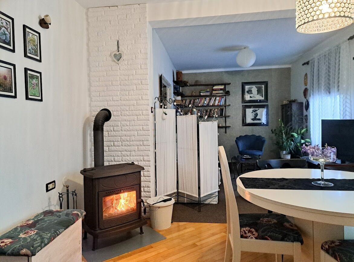 Apartment (A1) | Living room