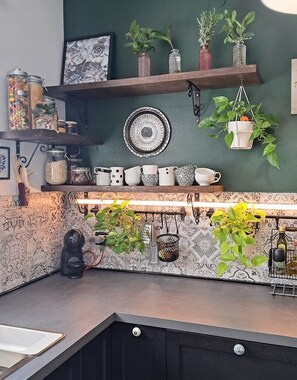 Apartment (A1) | Private kitchen | Fridge, oven, stovetop, dishwasher